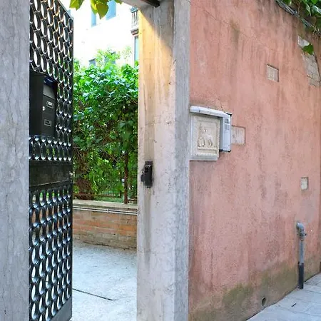 Apartman La Levantina *